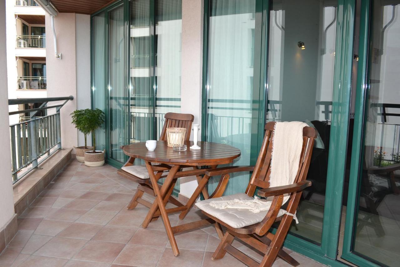 Port Balchik Apartment Eksteriør billede