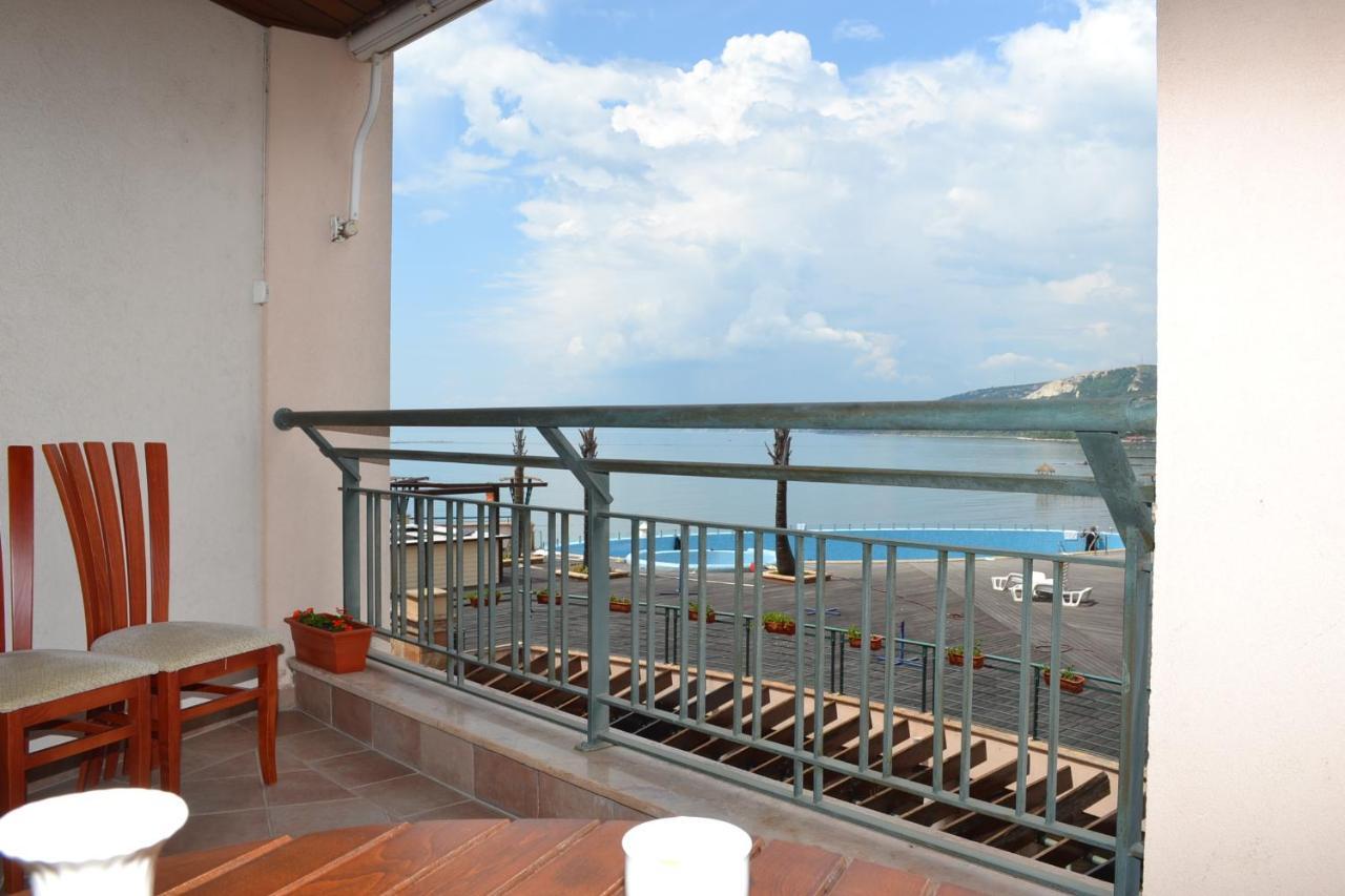 Port Balchik Apartment Eksteriør billede