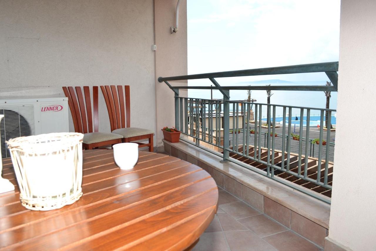 Port Balchik Apartment Eksteriør billede